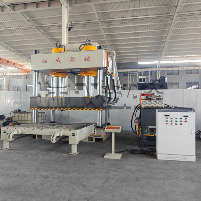 四柱液壓機(jī)定制 四柱液壓機(jī)定制